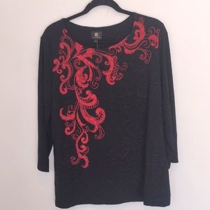 Jim Collection Black & Red 3/4 sleeve top Sz L NWT